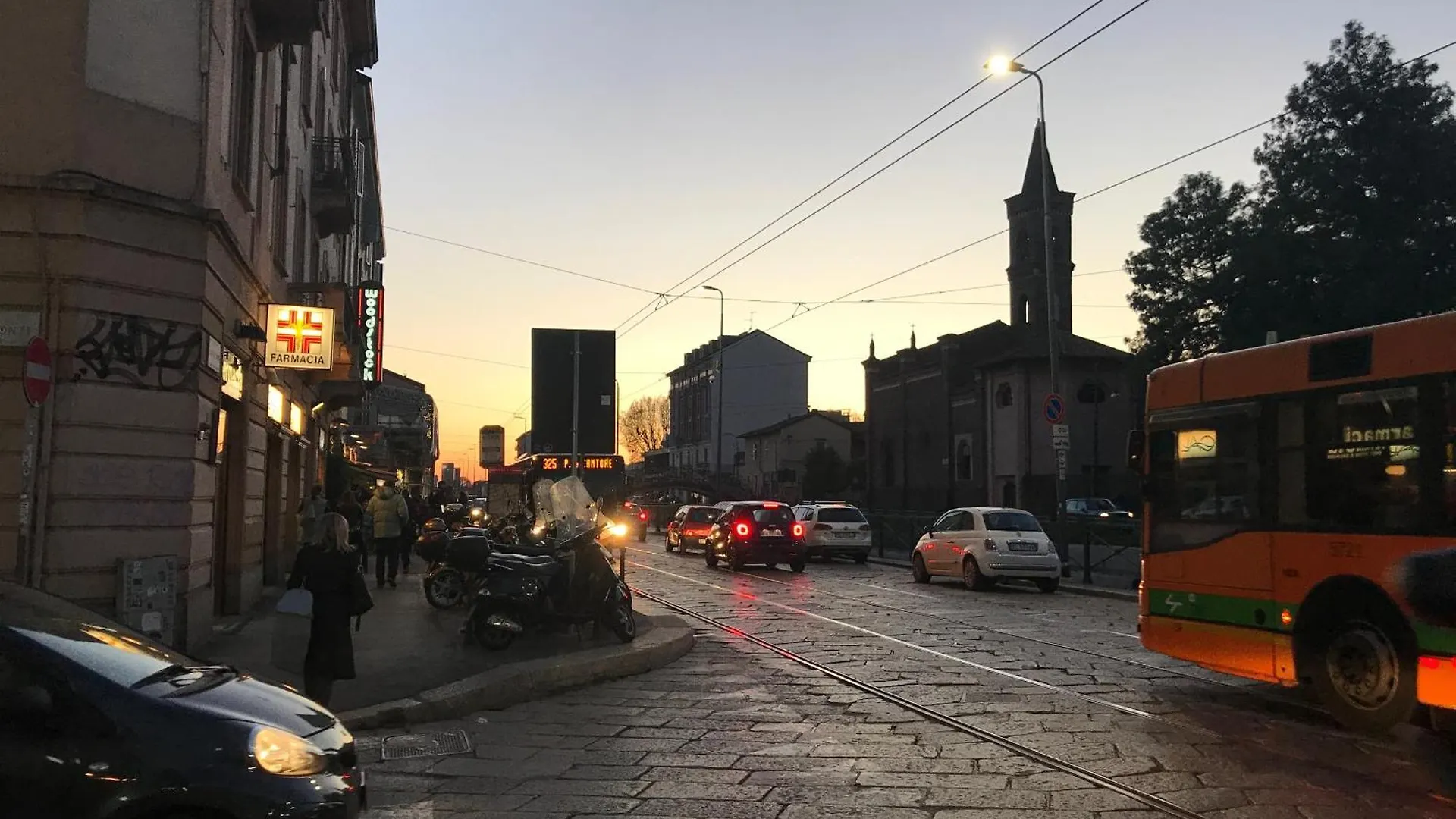 Kibilu - Via Pastorelli Milano Lägenhet